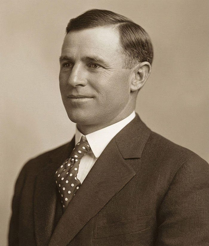 Robert J. Crichton